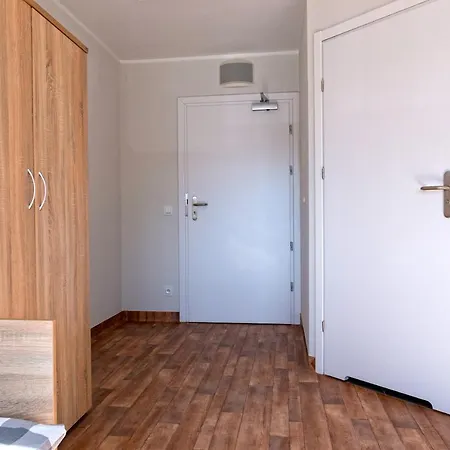 Dom Studencki Komenik *