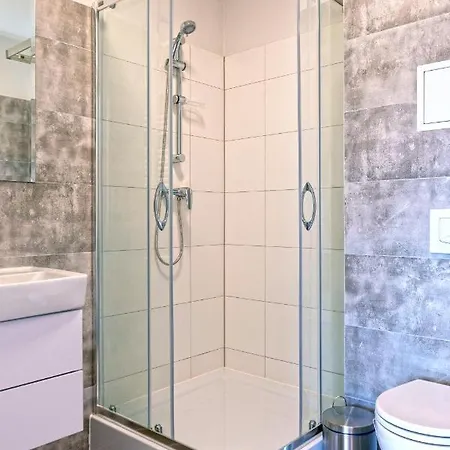 Dom Studencki Komenik Szálloda Leszno