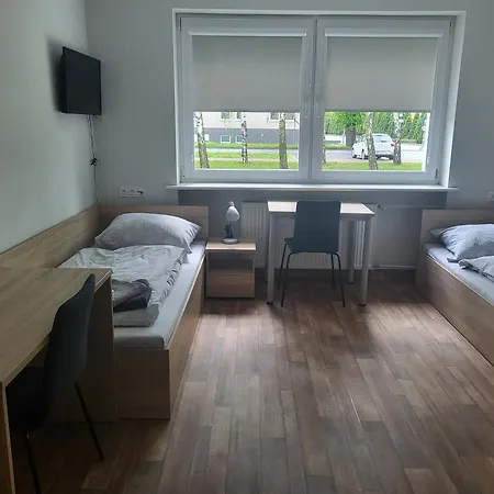 Hotel Dom Studencki Komenik Leszno (Greater Poland)