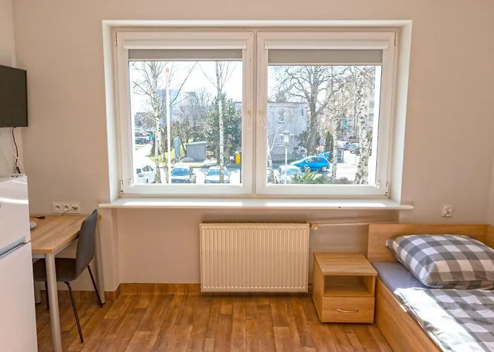 Hotel Dom Studencki Komenik *