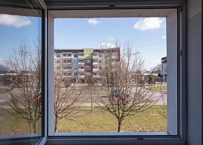 Dom Studencki Komenik Отель