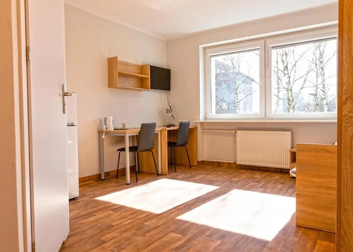 Dom Studencki Komenik *